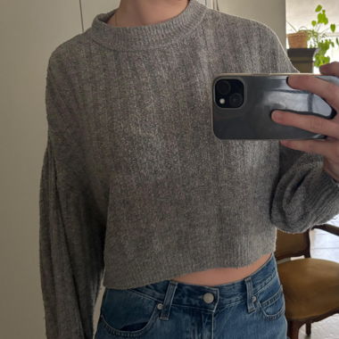 Grauer Strick Pullover Cropped 