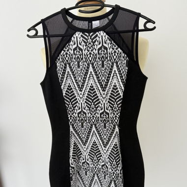 Robe moulante H&M M noir/blanc