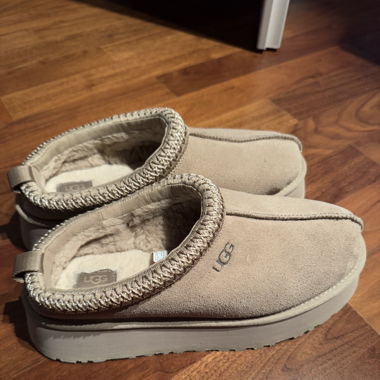 Ugg Hausschuh Grösse 41