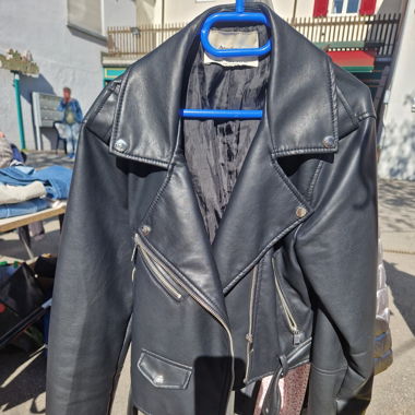 Lederjacke (fake)
