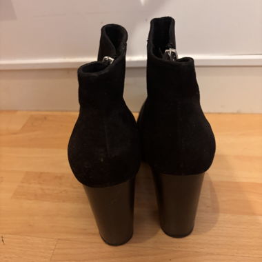 Bottines à talon 