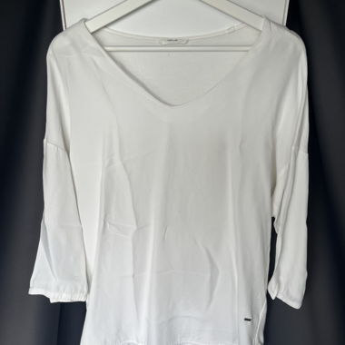 Maglia maniche lunghe bianca OPUS con scollo a V