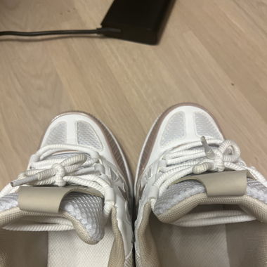 Lv skate