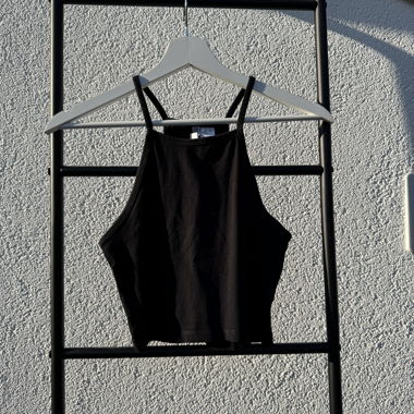 Schwarzes Basic Top