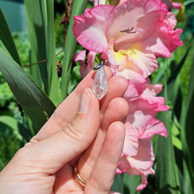 Pendentif de chaîne en quartz rutile suisse