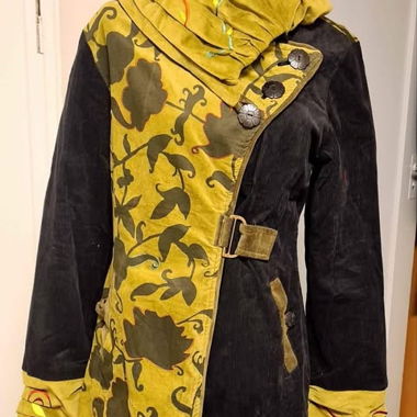 Feincordmantel ungetragen * Neu * Gr. M/L