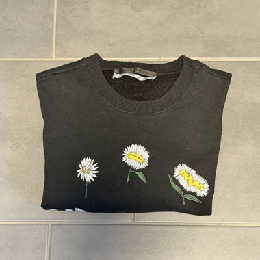 1017 Alyx 9SM Daisy Ring Sweatshirt