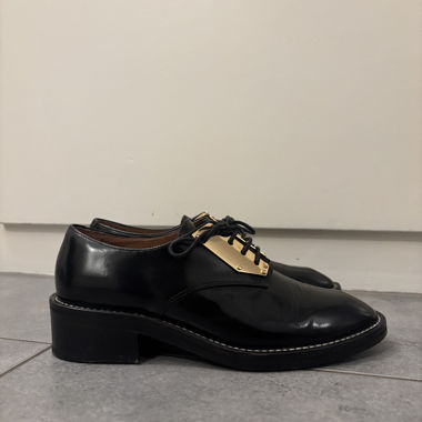 SANDRO derbies t.37 cuir
