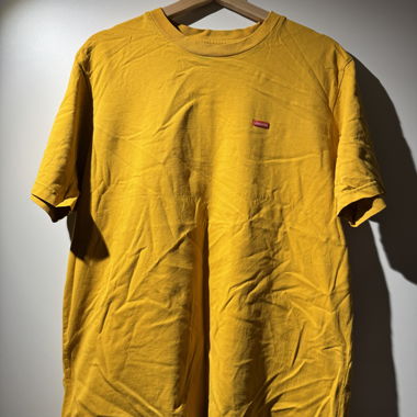 T-shirt Supreme jaune taille M