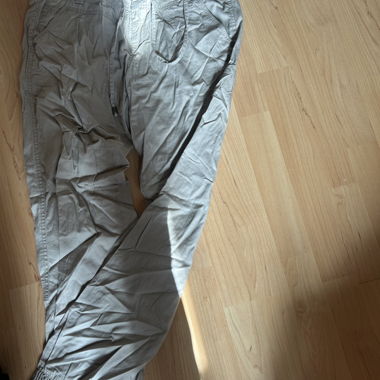 Grey Ladies' Trousers Size 40