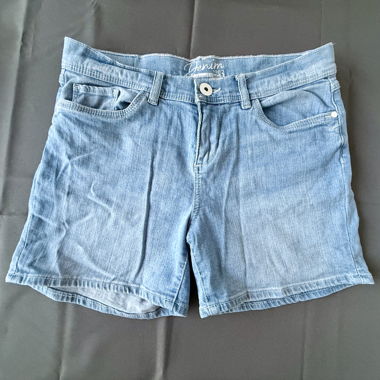 Denim Shorts - M/38