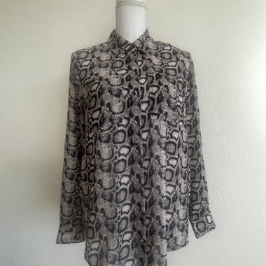 GOOD AMERICAN Snake Print Blouse