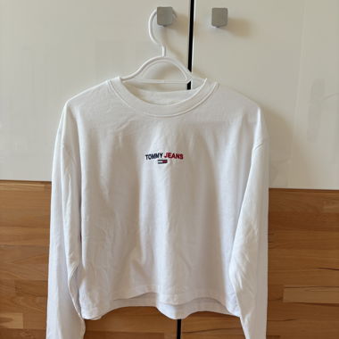 Maglia a maniche lunghe bianca cropped di Tommy Hilfiger