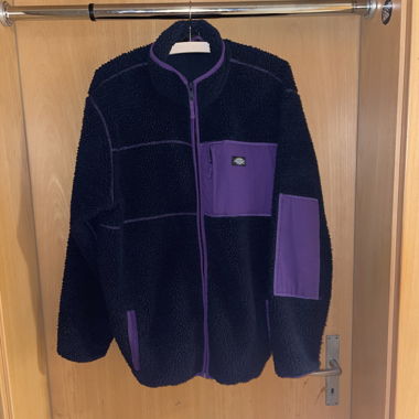 Dicke Fleecejacke lila/schwarz