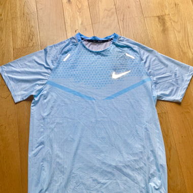 Tshirt nike running bleu