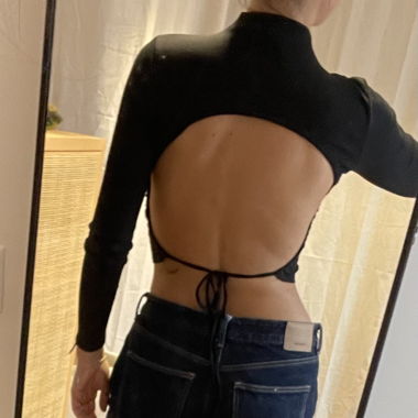 Black longsleeve backless
