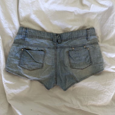 FREE SHIPPING vintage y2k denim shorts 
