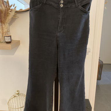 Black jean plus-size  50 - 52 
