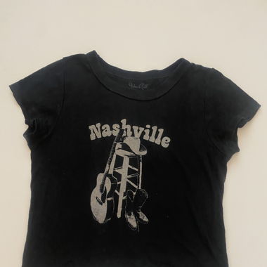 Brandy Melville Tshirt