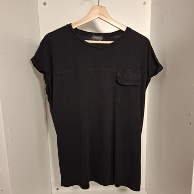 T-shirt noir simple