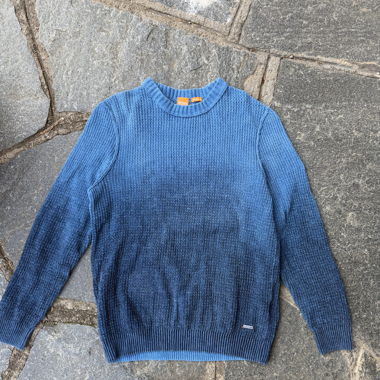 HUGO BOSS Orange Pullover in schattiertem Blau