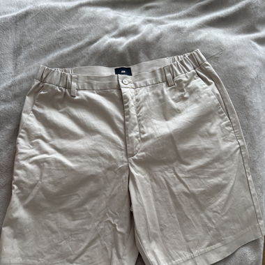 Short Beige H&M M