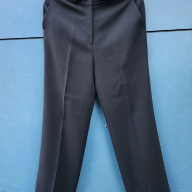 Schwarze Ann-Taylor-Hosen aus den 2000er-Jahren