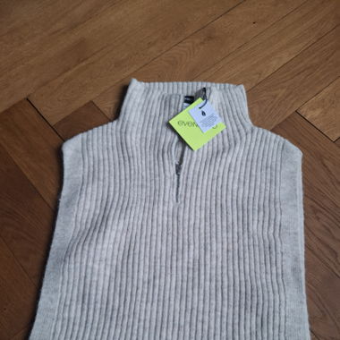 Cape beige