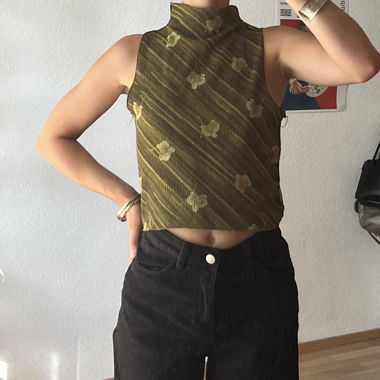 Urban outfitters archive top
