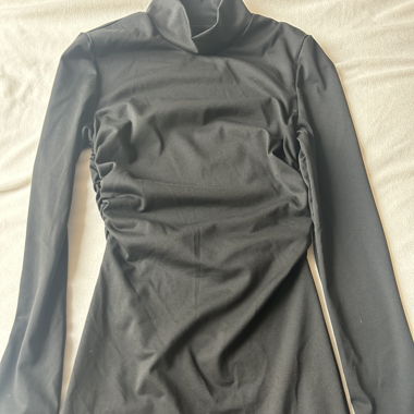Robe noir 