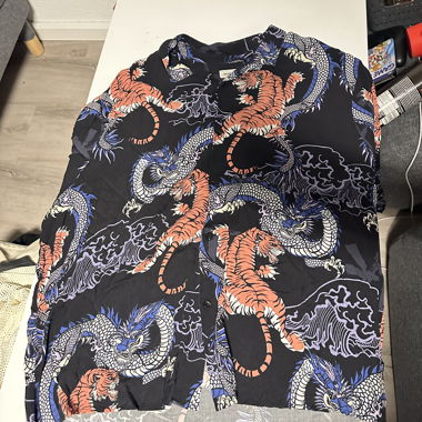 Hawaiian shirt