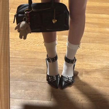 kitten heels
