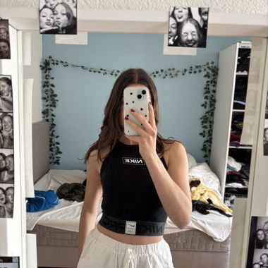 Haut de sport Nike