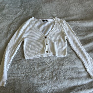 Cardigan fin et court