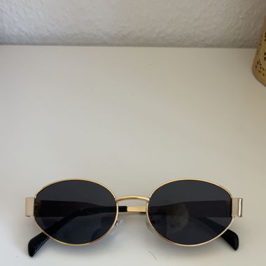 Sonnenbrille