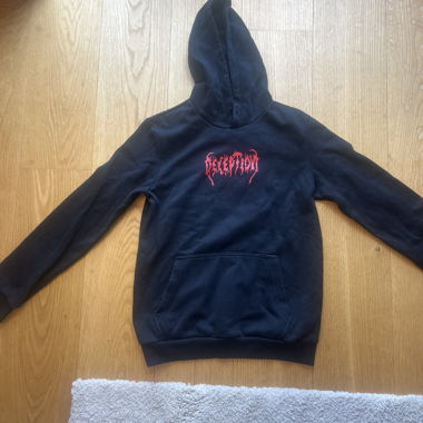 Hoodie noir avec imprimé