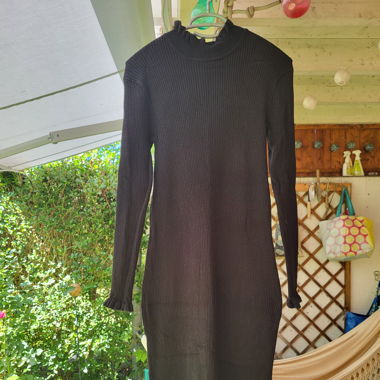 Soft Black ribbed body contour dress by Cream 