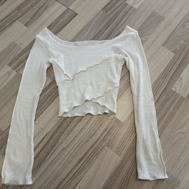 Beige Off-shoulder Crop Longsleeve