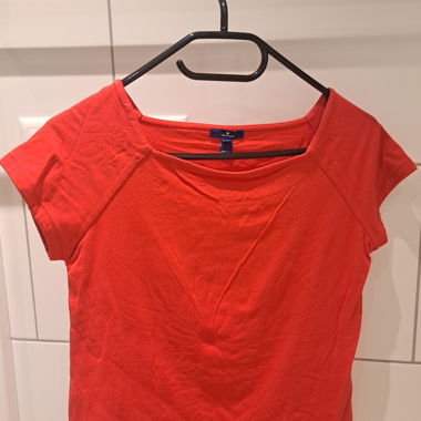 Rotes TShirt