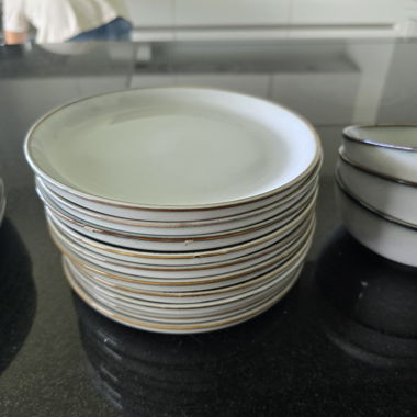 Geschirrset Ikea
