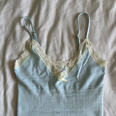 Urban Outfitters beautiful blue lace cami vest top