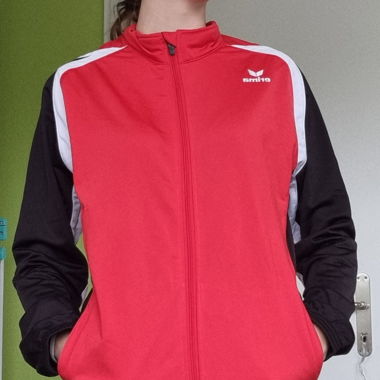 Sportjacke rot