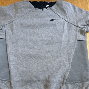 Nike pullover