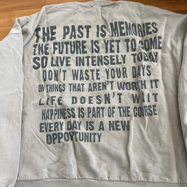 Sweat-shirt avec imprimé cool au dos