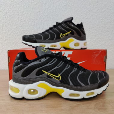 Nike Air Max Plus TN 'Active Yellow'