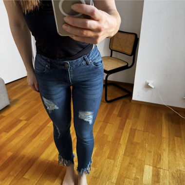 Midrise skinny jeans from Cotton On