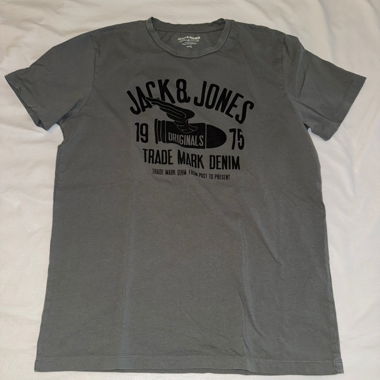 T-shirt Jack & Jones grigia stampata – Taglia L