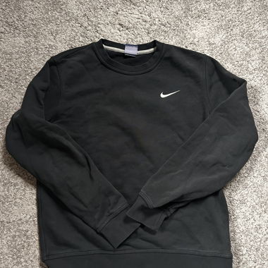 nike sweater