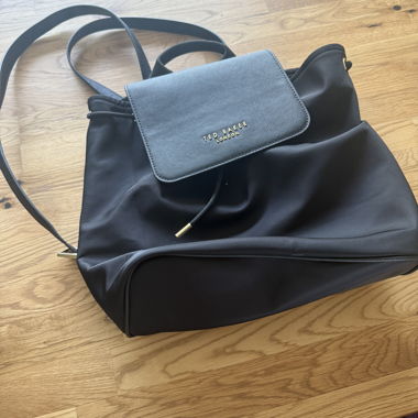 Ted Baker Rucksack schwarz