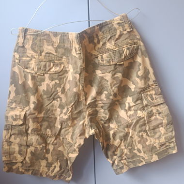Angelo Litrico Camouflage-Shorts Grösse 52